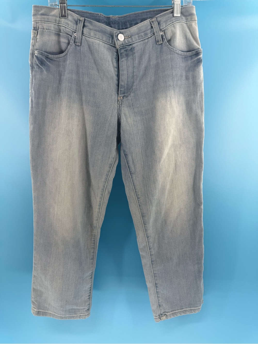 Women’s Cropped Calvin Klein Jeans